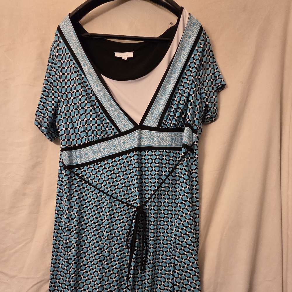 Dressbarn Women’s Dress Size 20W Blue Black White Geometric Print Short Sleeve